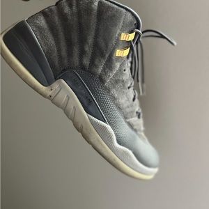 Jordan’s 12s Wolf grey retro👽